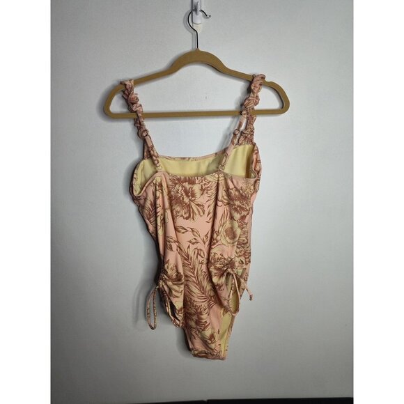 ☀️Aguabendita x Target Floral One Piece Bathing Suit, XL - Picture 6 of 6